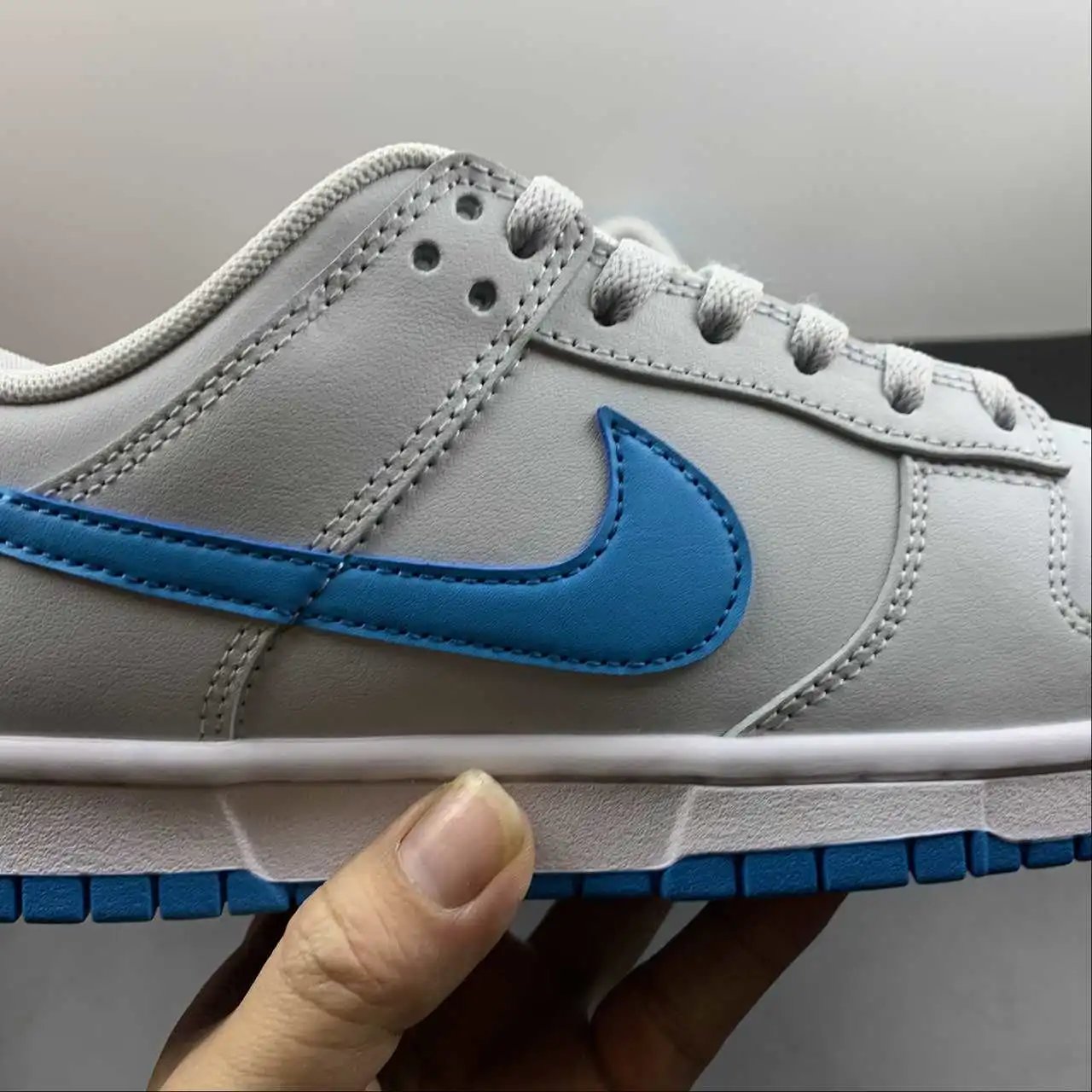 Nike Dunk Low DV0831-001 6