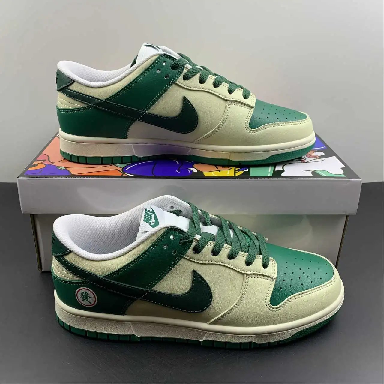 Nike Dunk Low TM3696-256