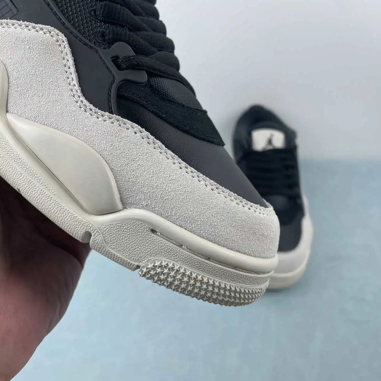 Air Jordan 4 FQ7939-001 10