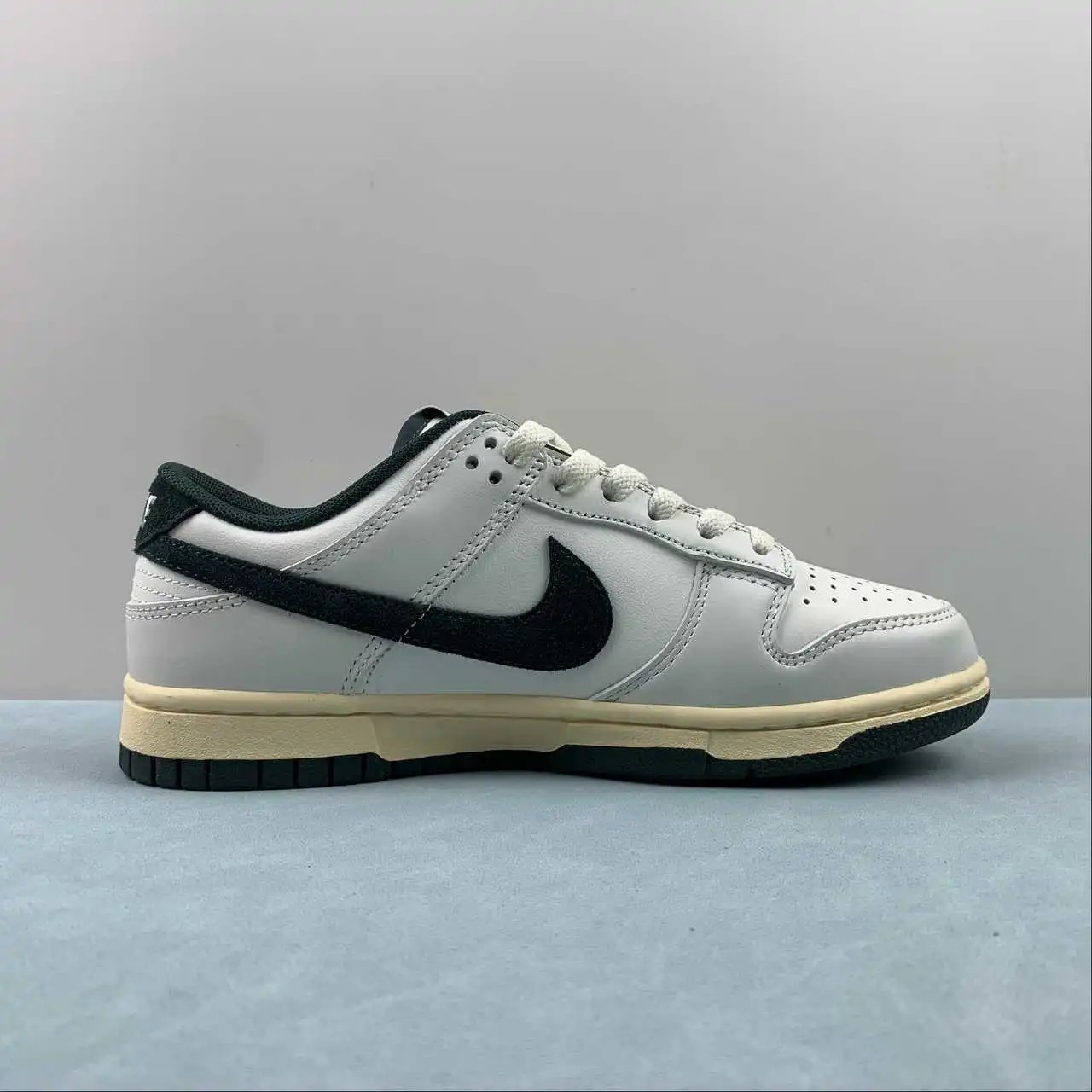 Nike Dunk Low FQ8080-133 5