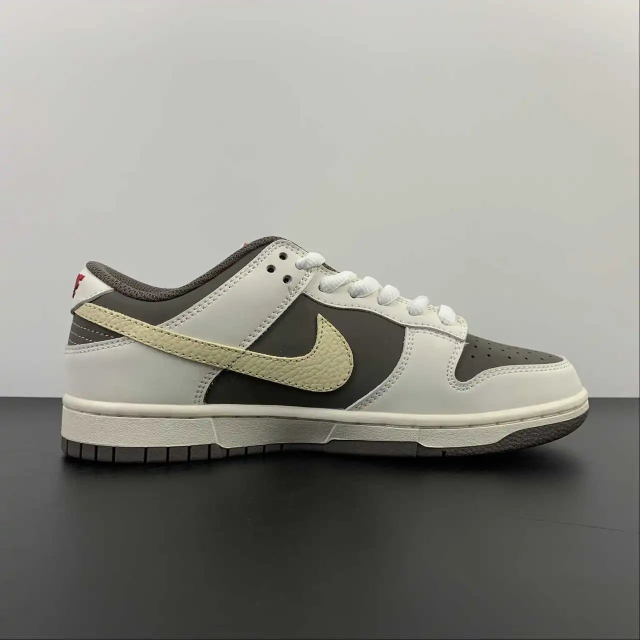 Nike Dunk Low TT3636-023 5