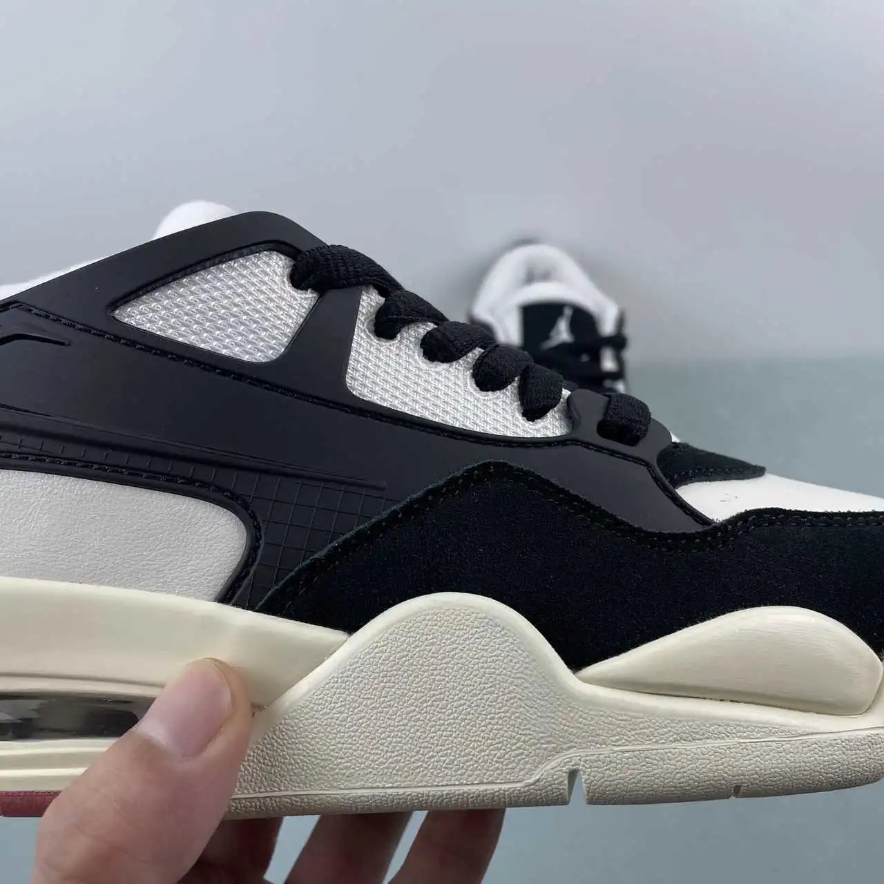 Air Jordan 4 FQ7939-100 8
