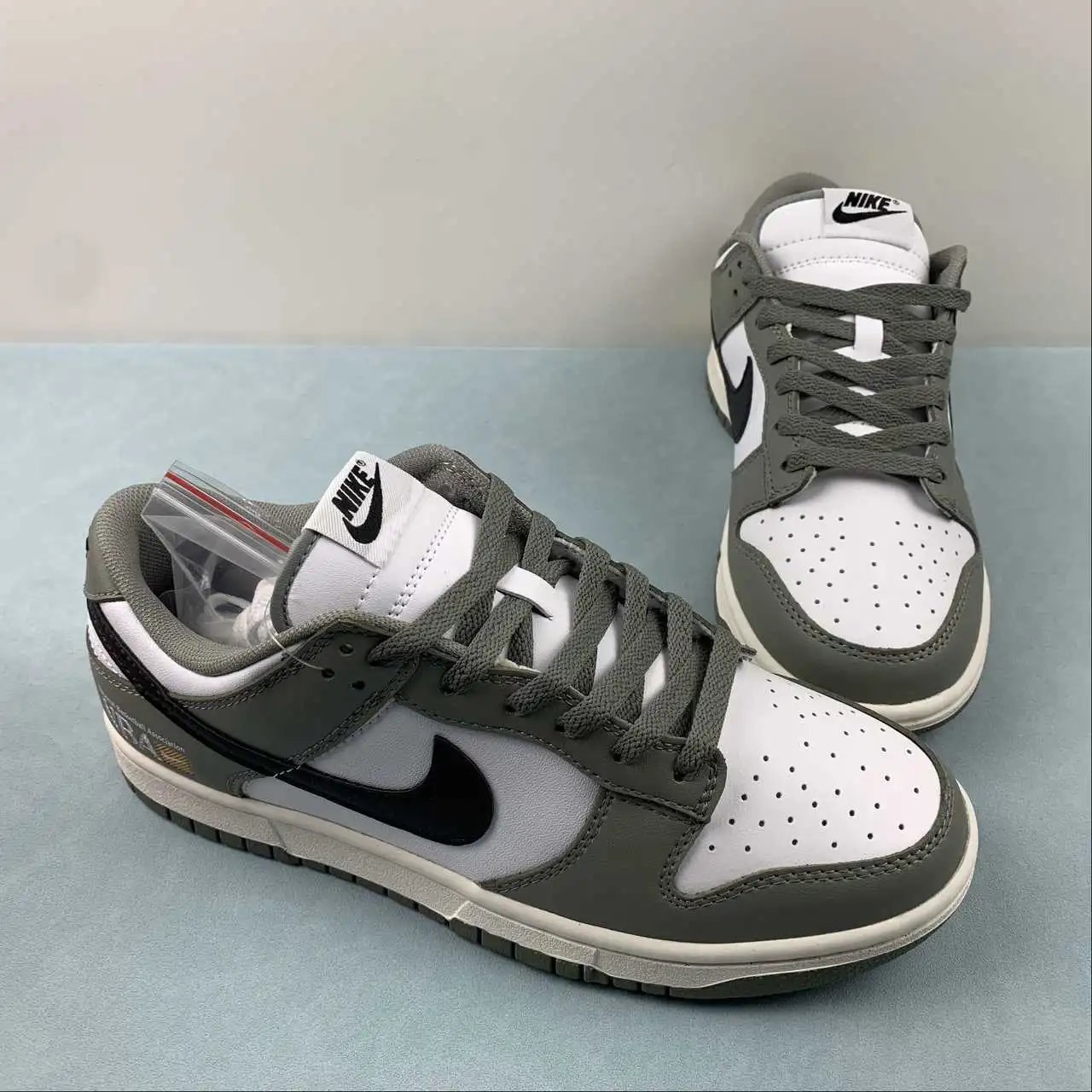 Nike Dunk Low FZ4624-001 thumbnail 2