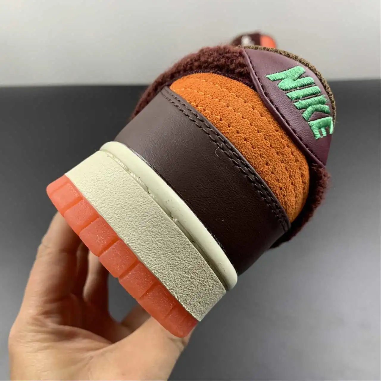 Nike Dunk Low FD4203-661 10