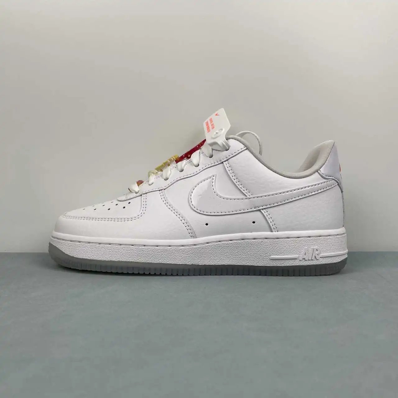 Nike Air Force 1 IB8875-111 thumbnail 4