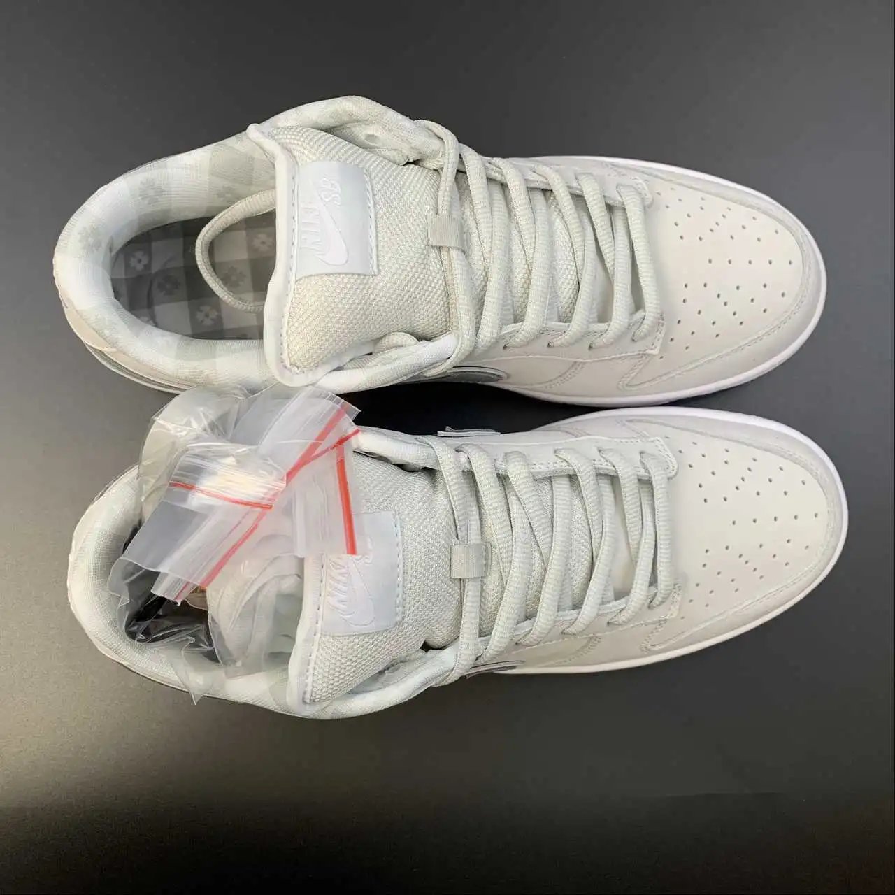 Nike Dunk Low FD8776-100 9