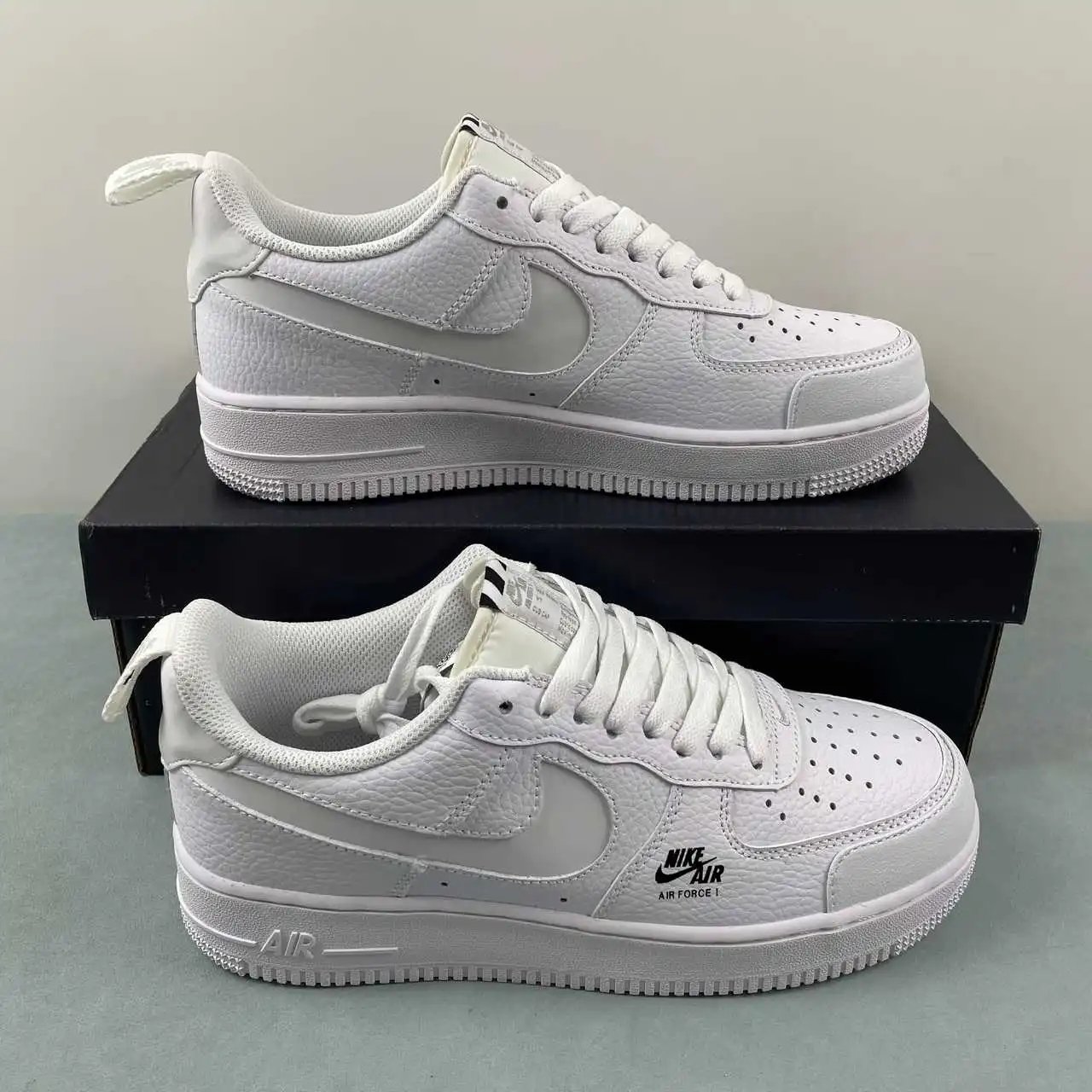 Nike Air Force 1 CV3039-100