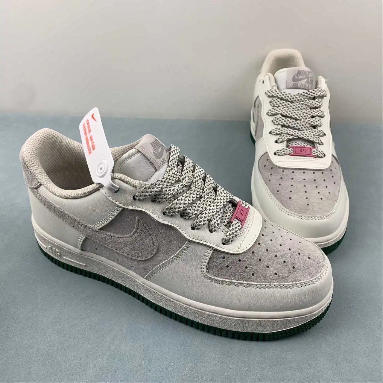 Nike Air Force 1 CW0063-125 thumbnail 2