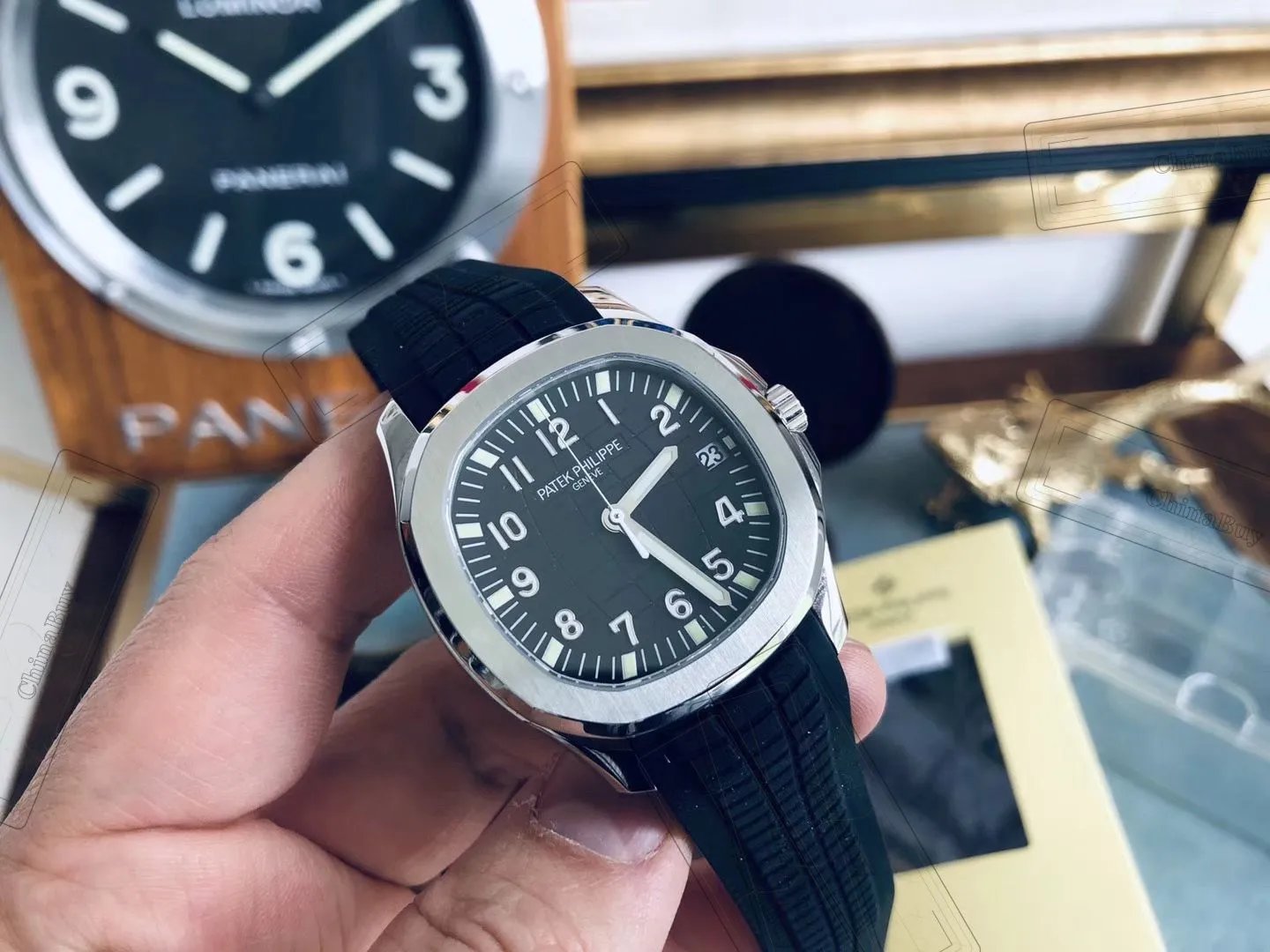 Patek Philippe 5167A-001