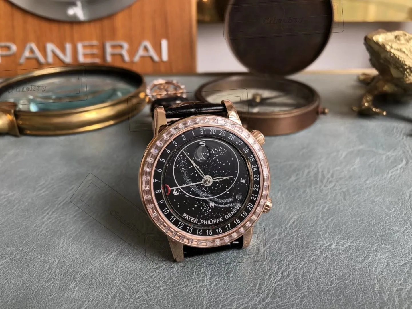Patek Philippe 6104R-001