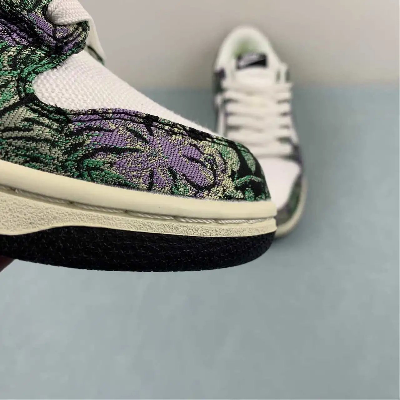 Nike Dunk Low FN7105-030 7