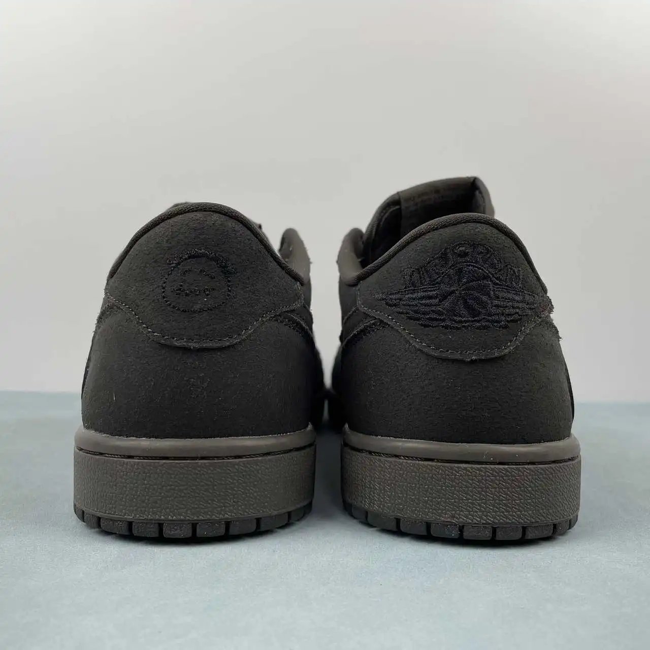 Air Jordan 1 Low CQ4277-115 thumbnail 4
