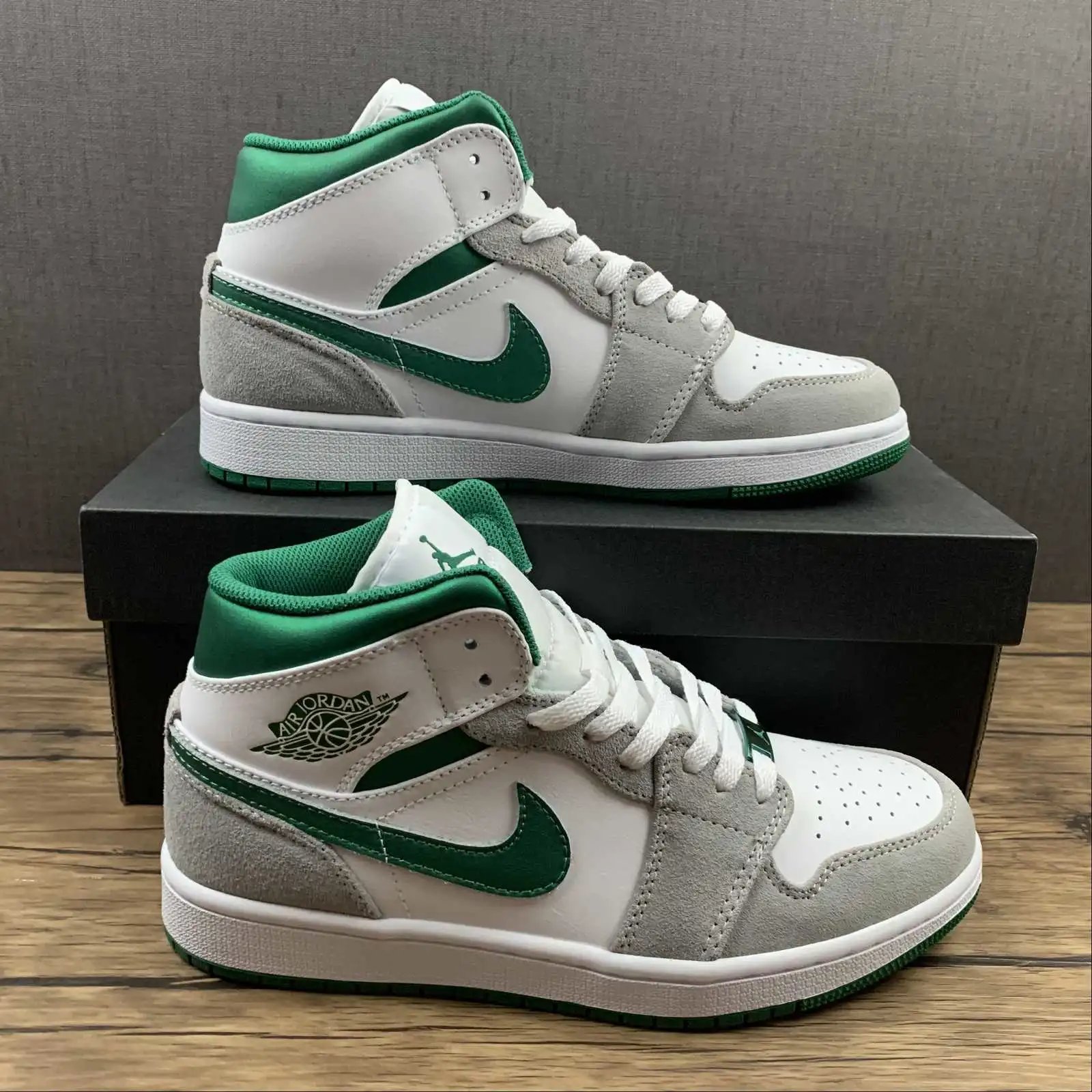 Air Jordan 1 White Green – DC7294-103
