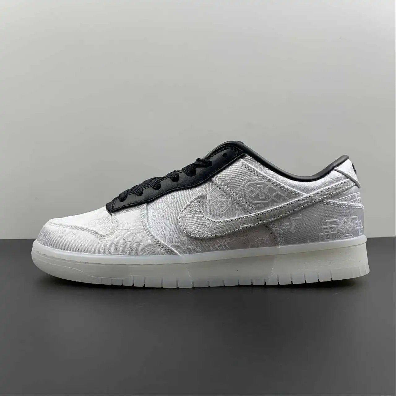 Nike Dunk Low FN0315-110 thumbnail 4
