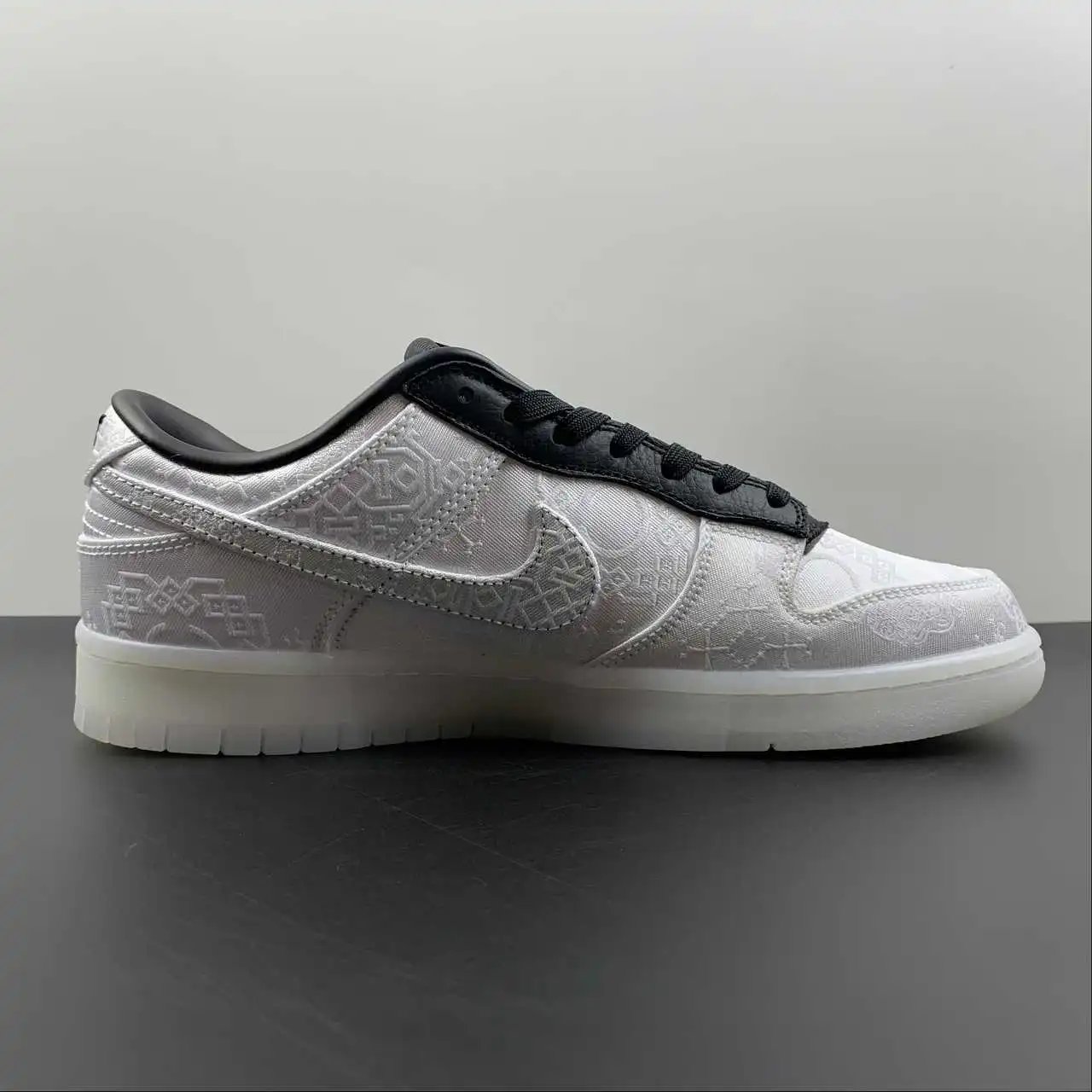 Nike Dunk Low FN0315-110 5