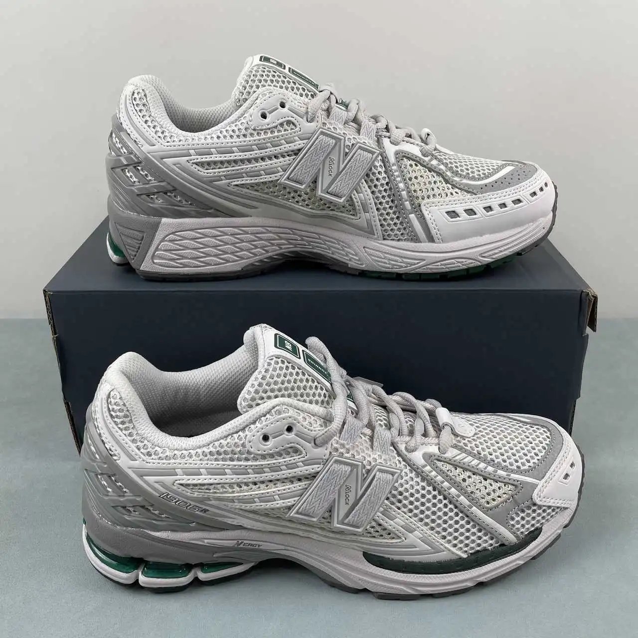New Balance 1906 M1906RGP