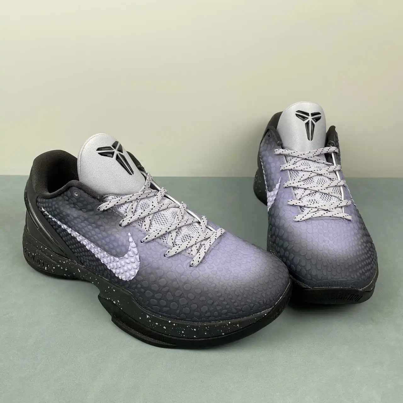 Nike Kobe DM2825-001 thumbnail 2