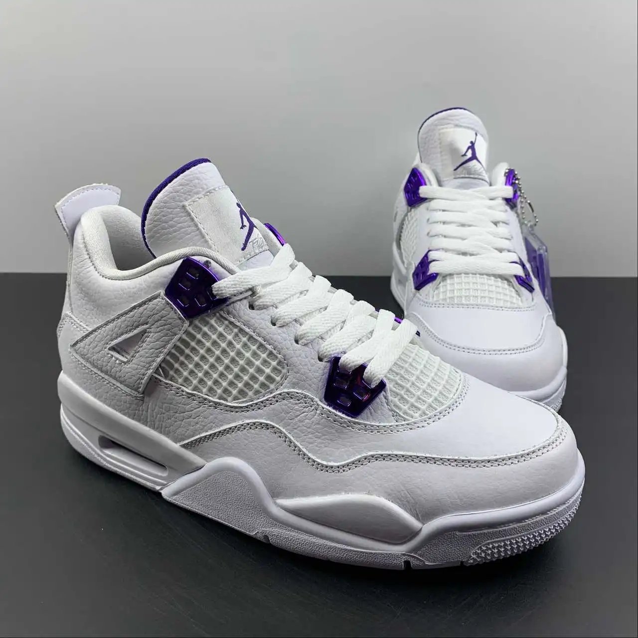 Air Jordan 4 408452-115 thumbnail 2