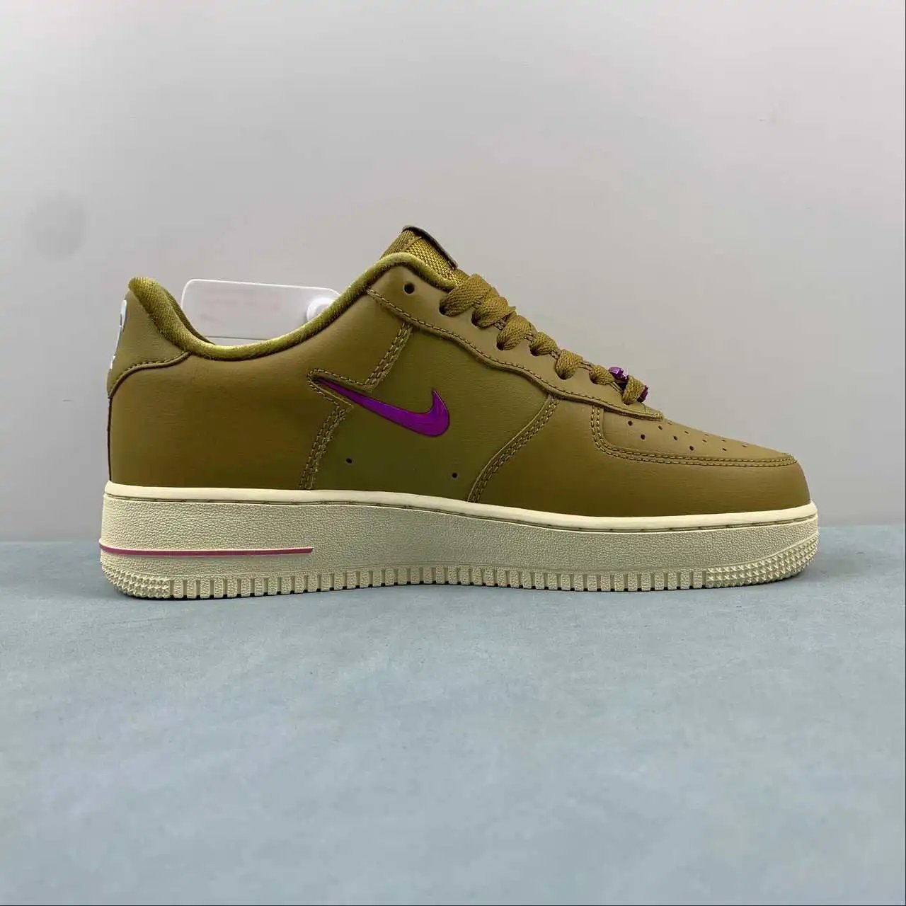 Nike Air Force 1 FB8251-700 thumbnail 4