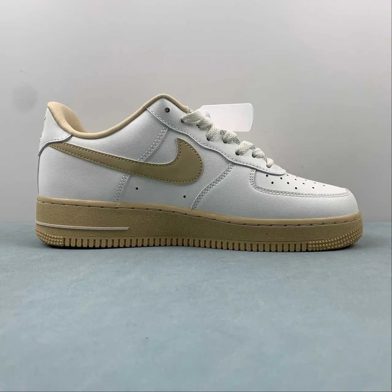 Nike Air Force 1 FZ3597-133 thumbnail 4