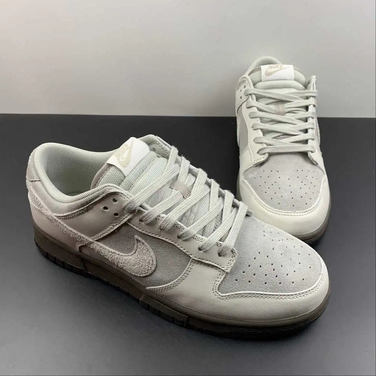Nike Dunk Low FD9746-001 thumbnail 2