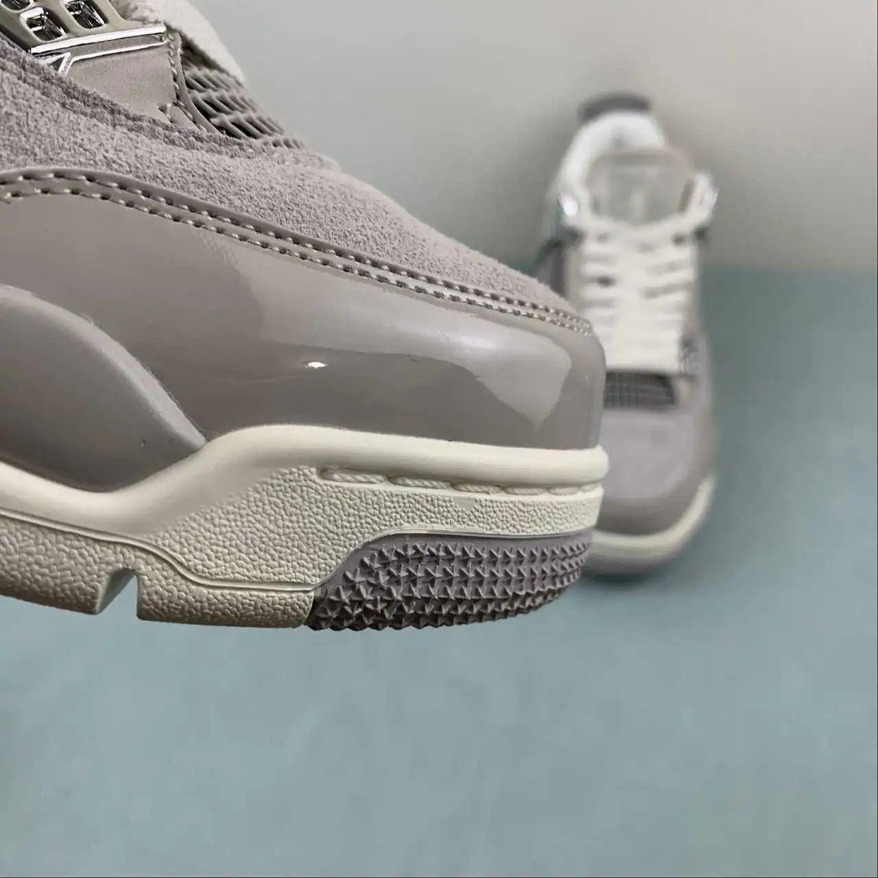 Air Jordan 4 AQ9129-001 7