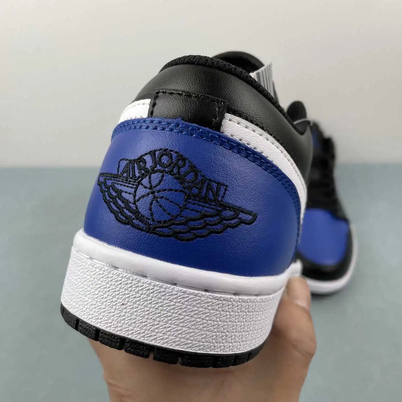 Air Jordan 1 Low 53558-042 8