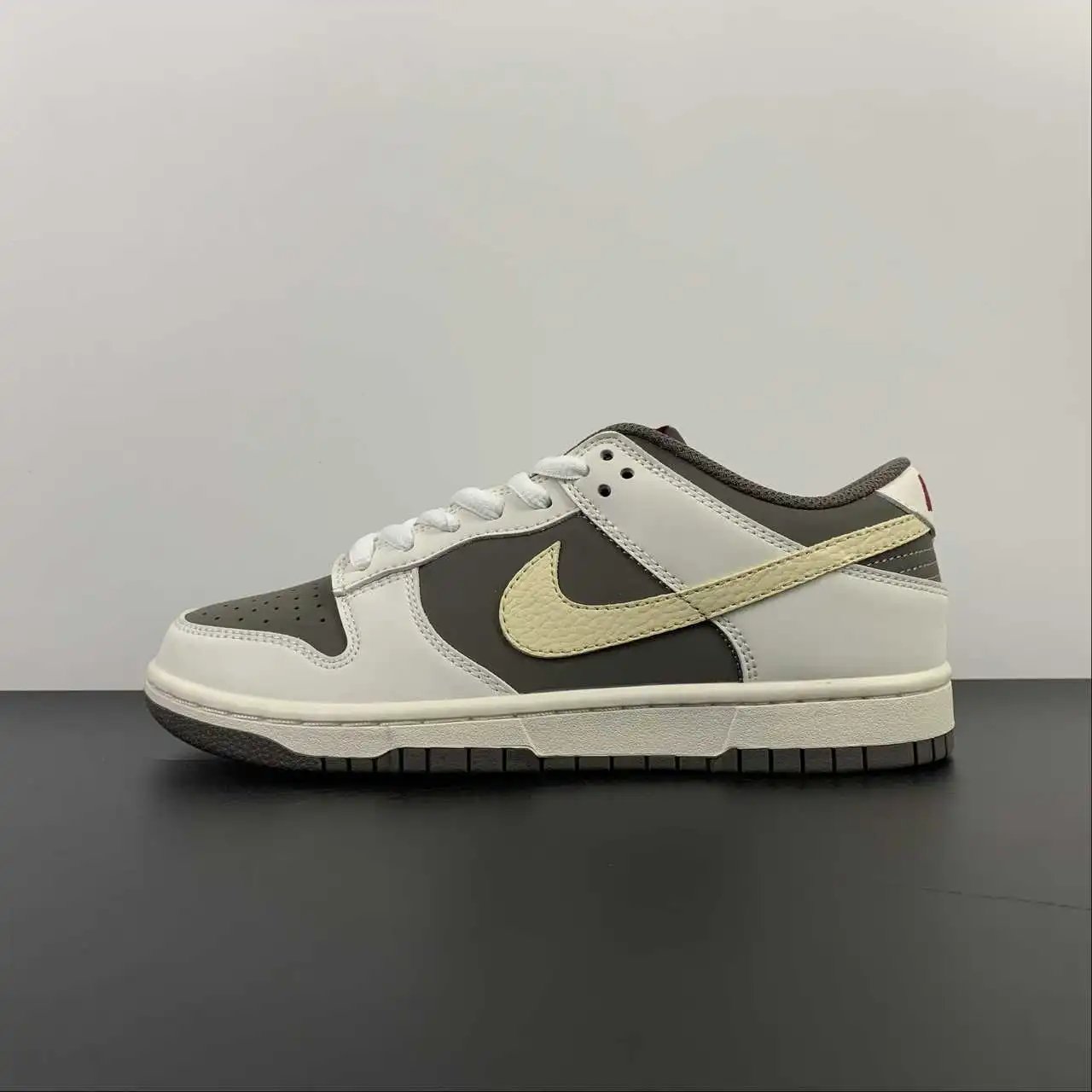 Nike Dunk Low TT3636-023 thumbnail 4