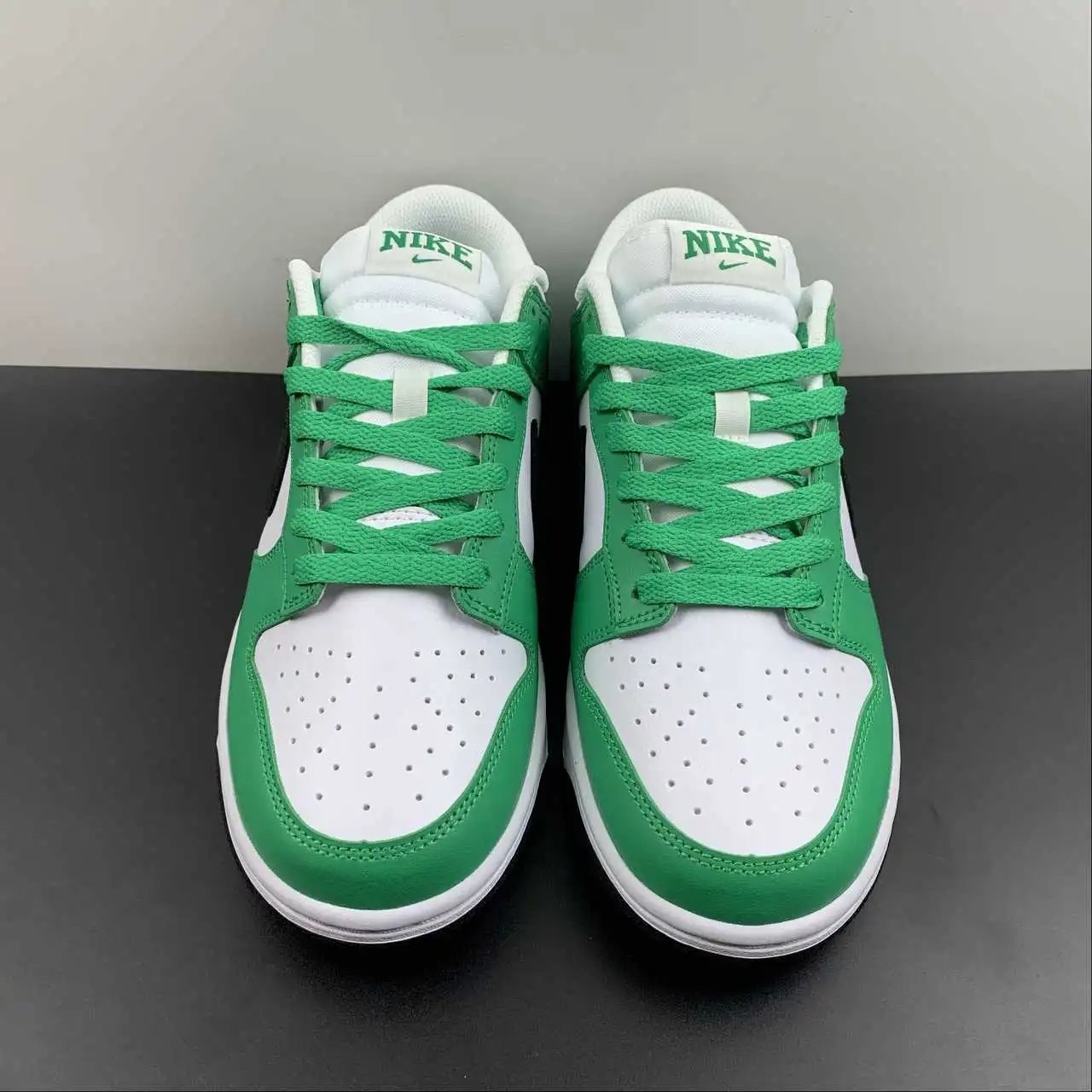 Nike Dunk Low FN3612-300 thumbnail 3
