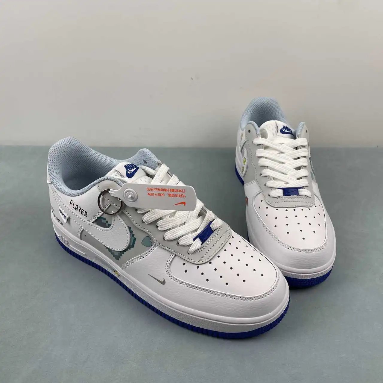 Nike Air Force 1 FB1844-111 thumbnail 2