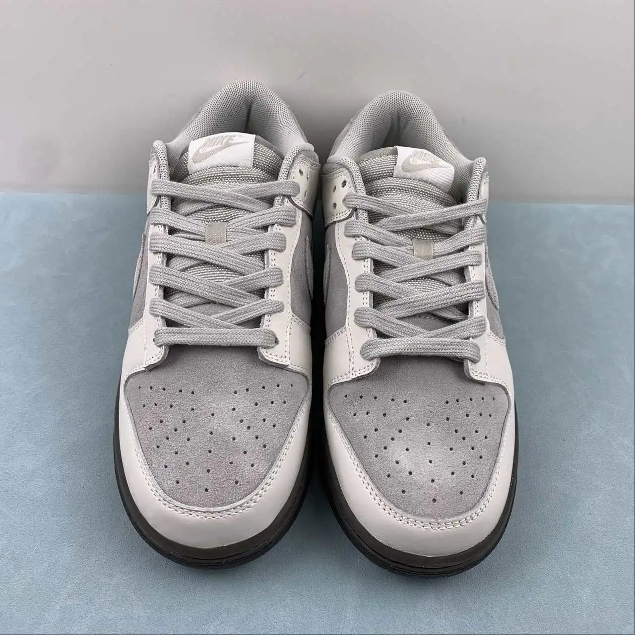 Nike Dunk Low FD9746-001 thumbnail 3