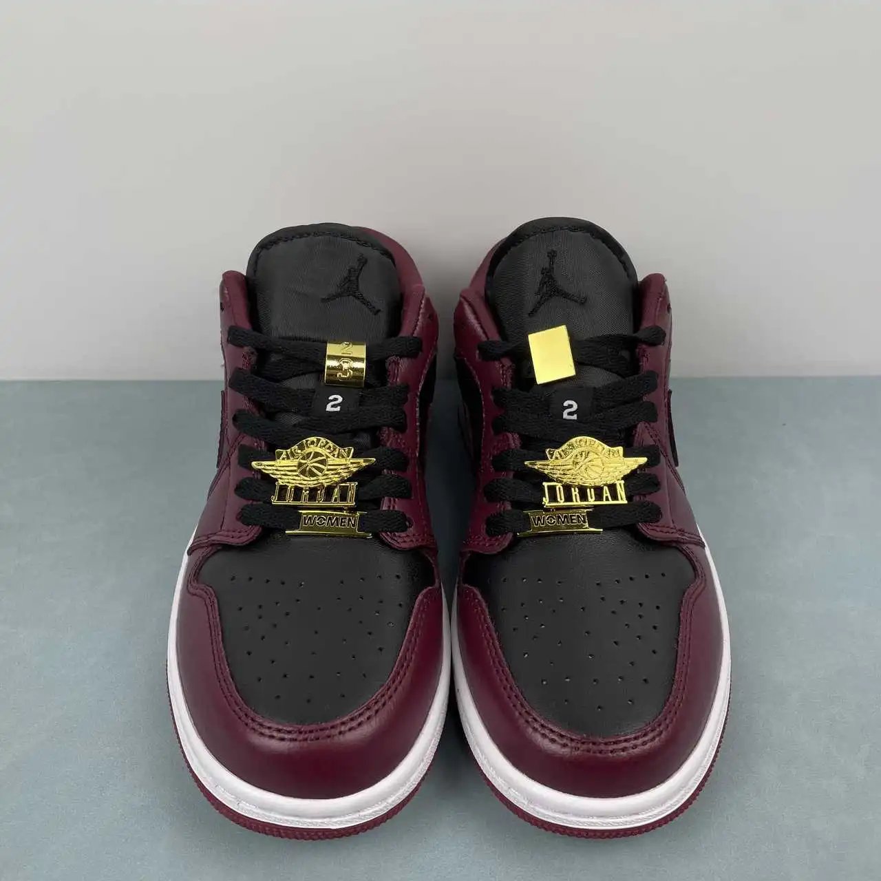 Air Jordan 1 Low DB6491-600 thumbnail 3