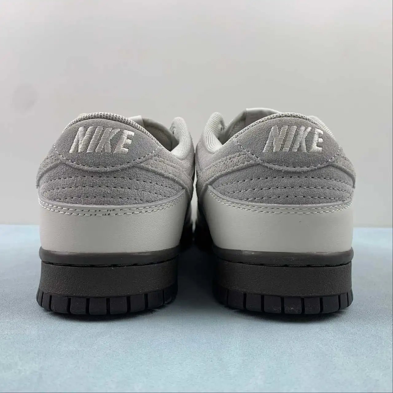 Nike Dunk Low FD9746-001 11