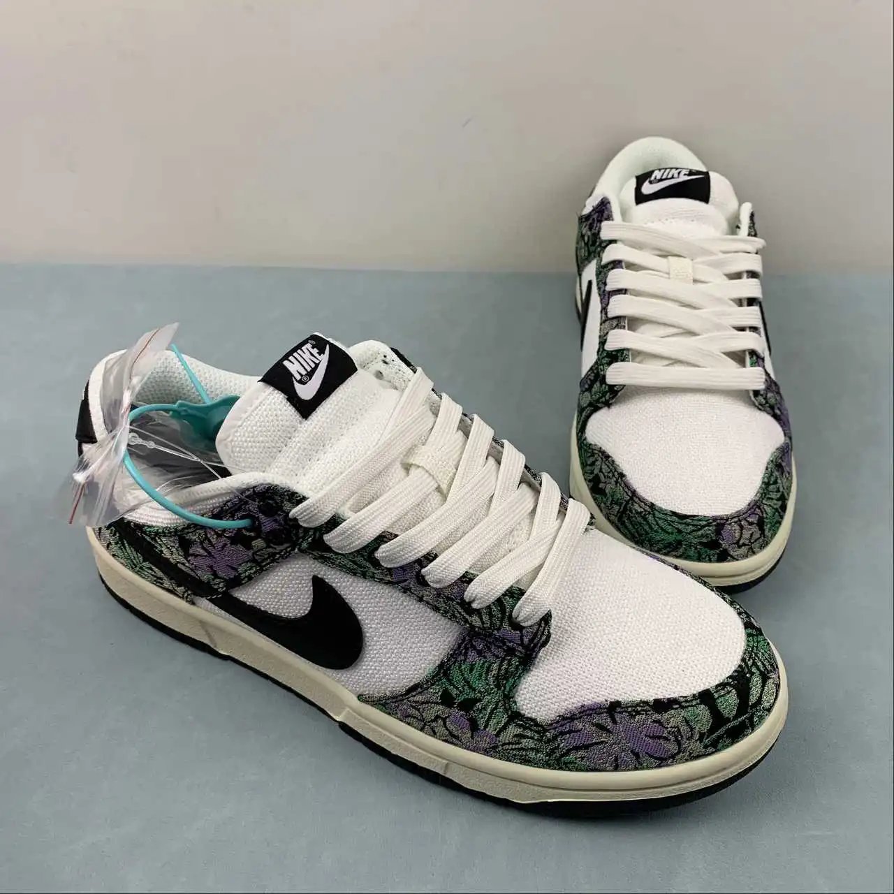 Nike Dunk Low FN7105-030 thumbnail 2