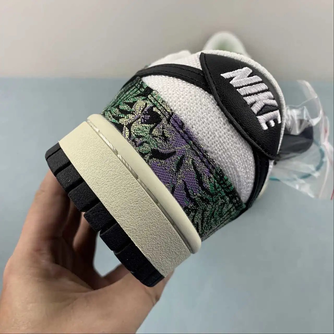 Nike Dunk Low FN7105-030 10