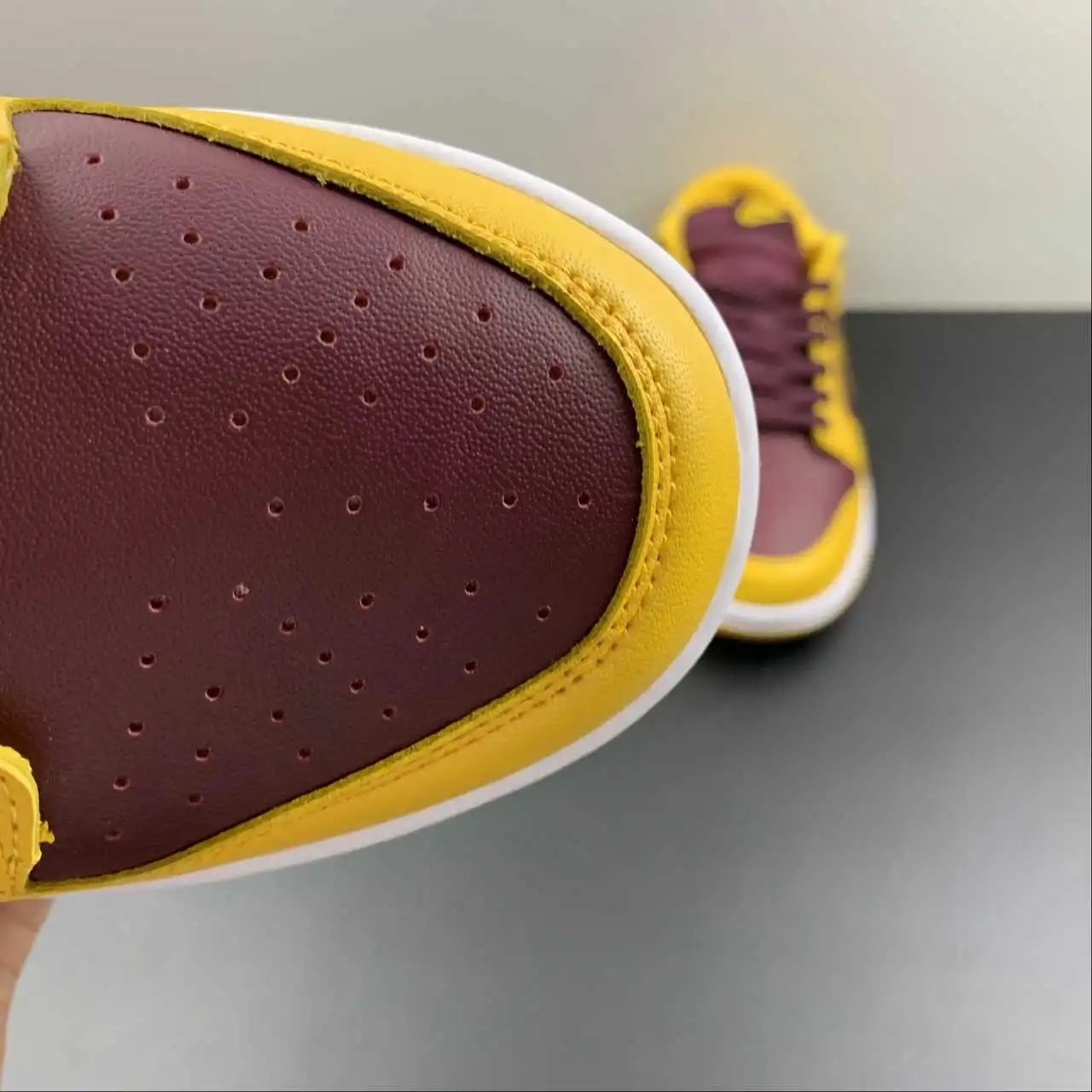 Nike Dunk Low DD1391-702 8