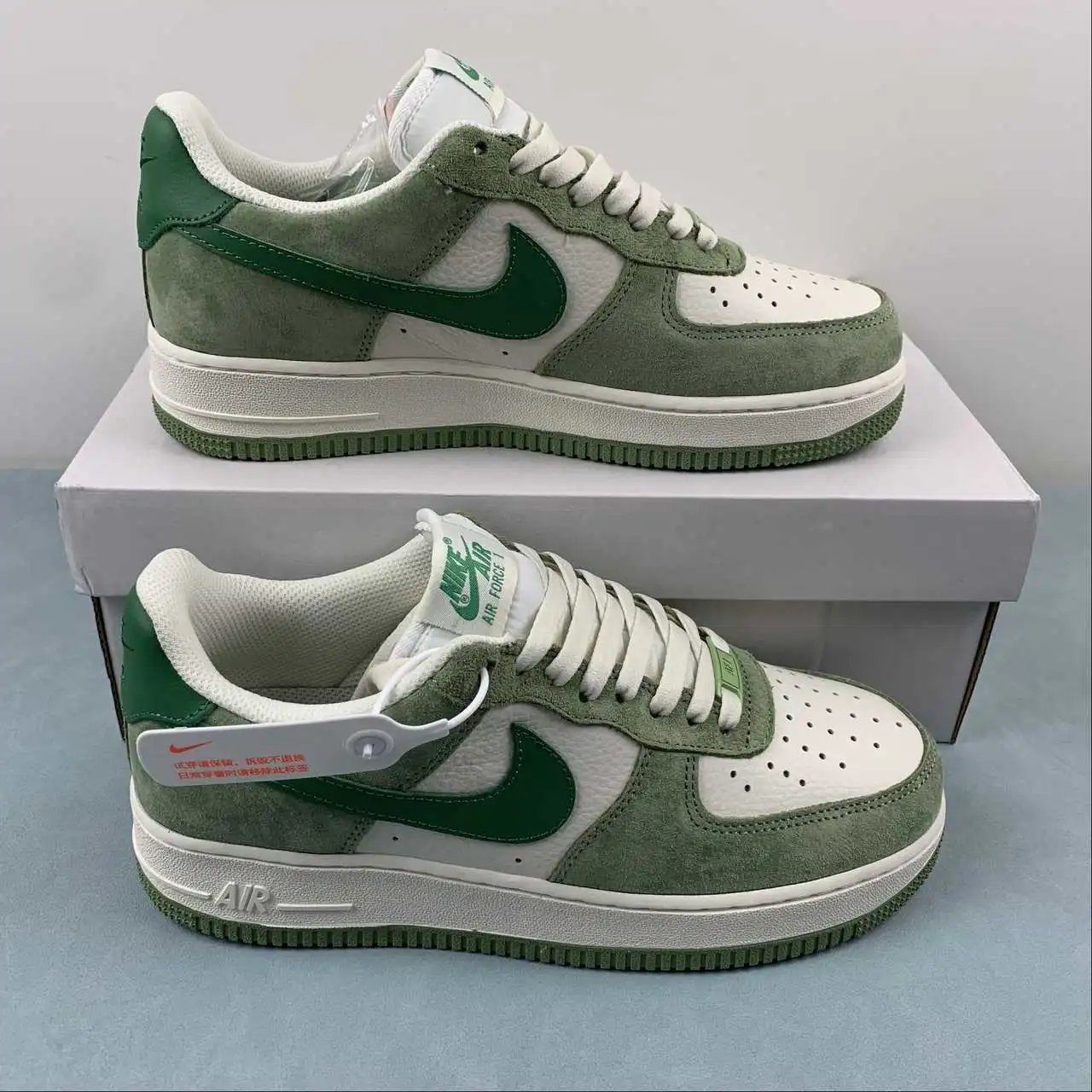 Nike Air Force 1 FF7795-111