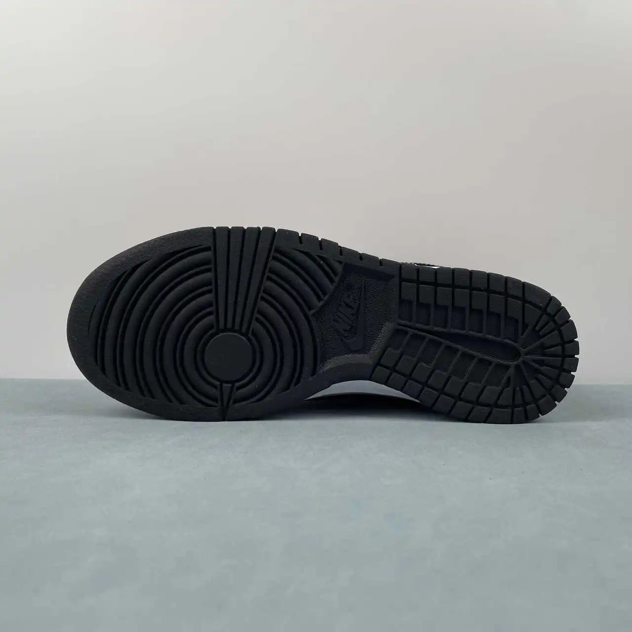 Nike Dunk Low CW1590-100 12