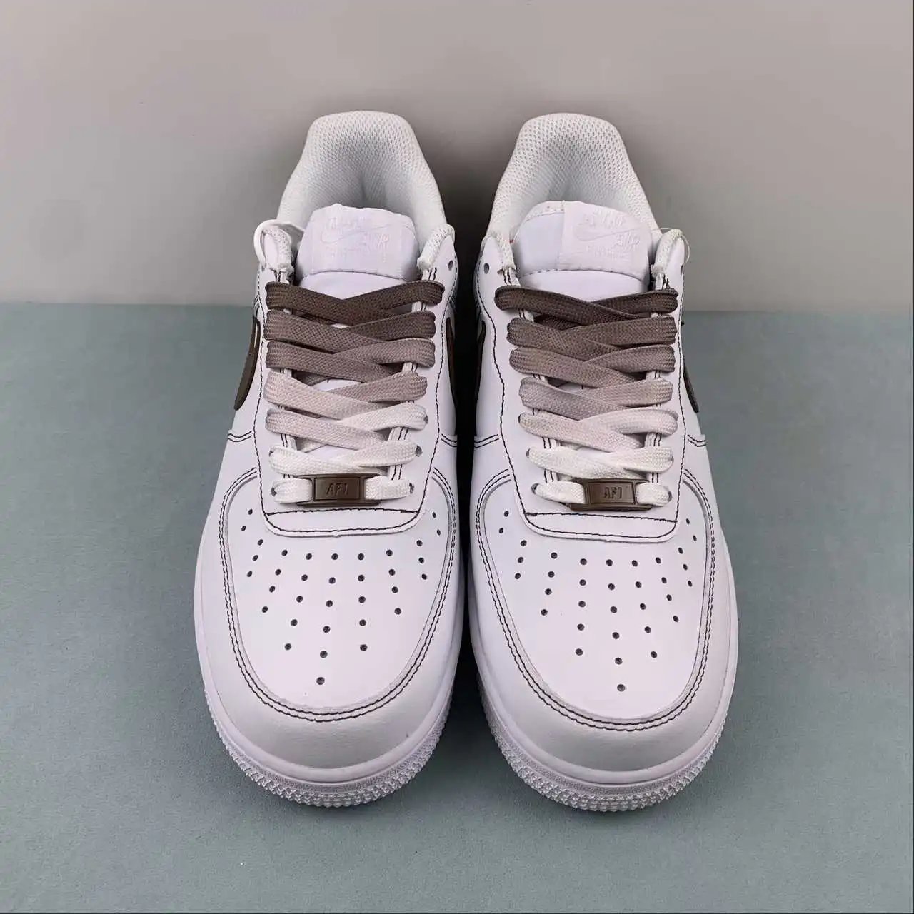 Nike Air Force 1 FN0366-103 thumbnail 3