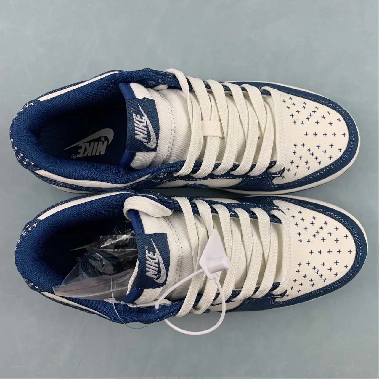 Nike Dunk Low DV0834-101 9