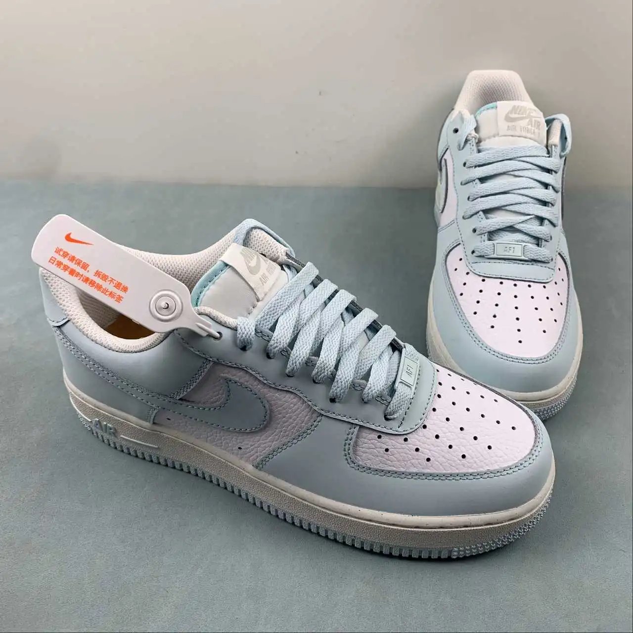 Nike Air Force 1 HF5385-400 thumbnail 2