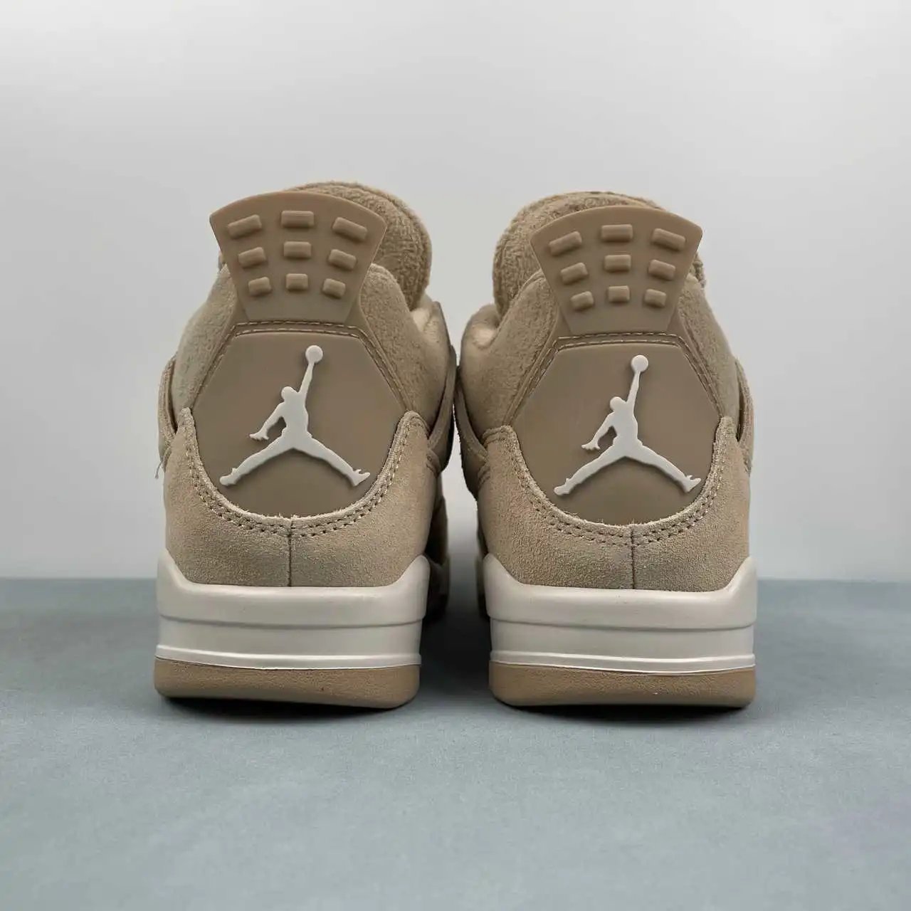 Air Jordan 4 HV0823-200 thumbnail 4