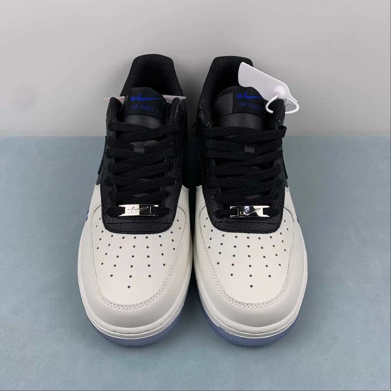Nike Air Force 1 FQ2103-001 thumbnail 3