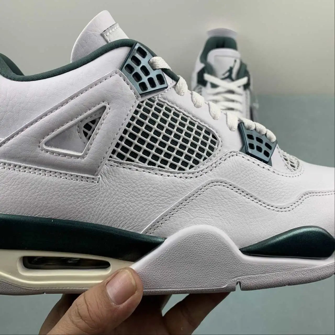 Air Jordan 4 FQ8138-103 9
