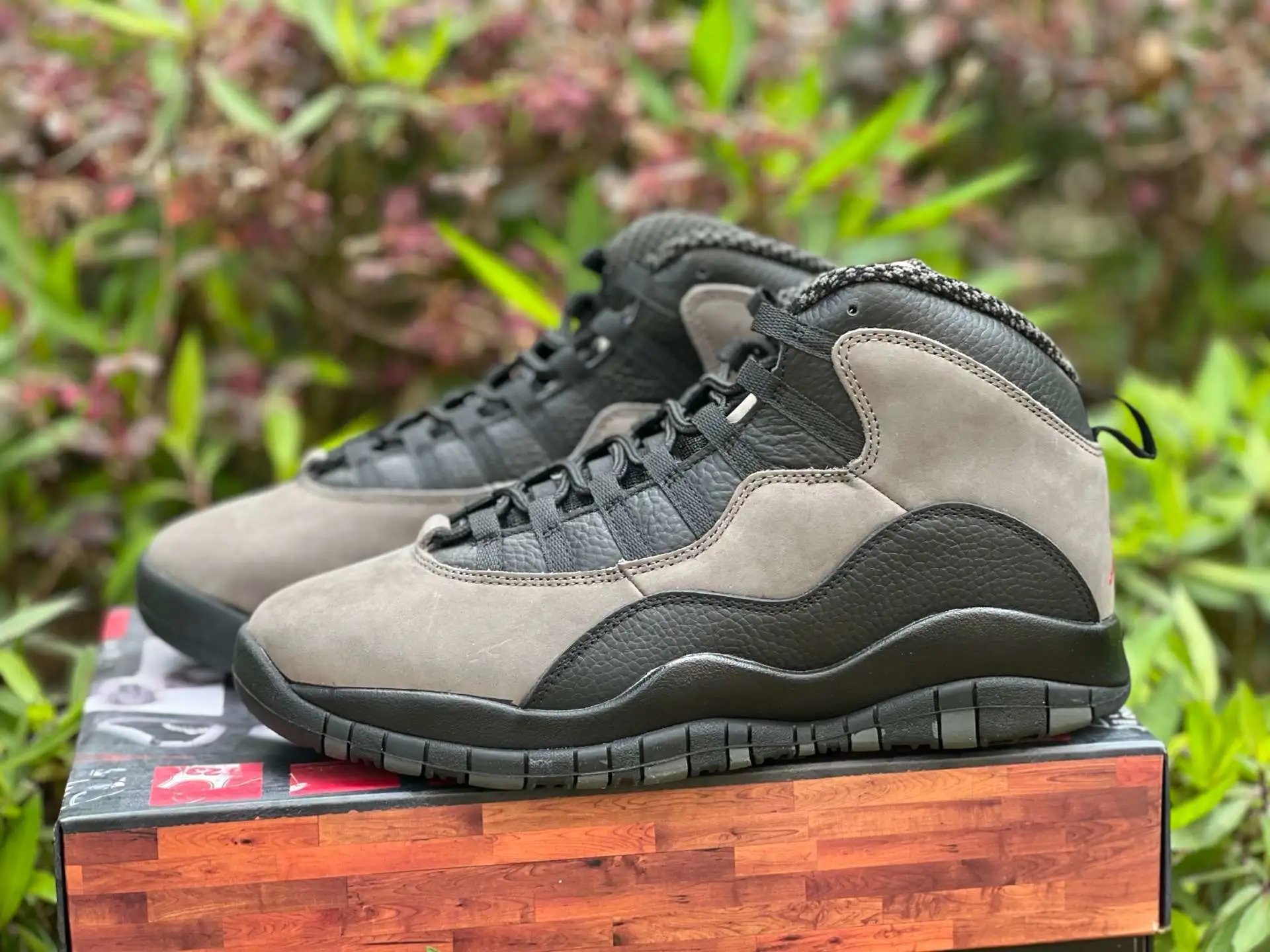 Air Jordan 10 HJ6779-001