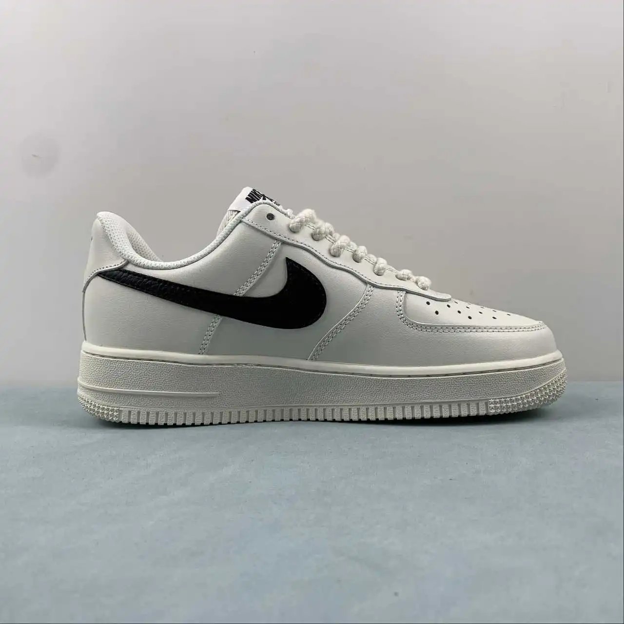 Nike Air Force 1 FD0660-300 thumbnail 4
