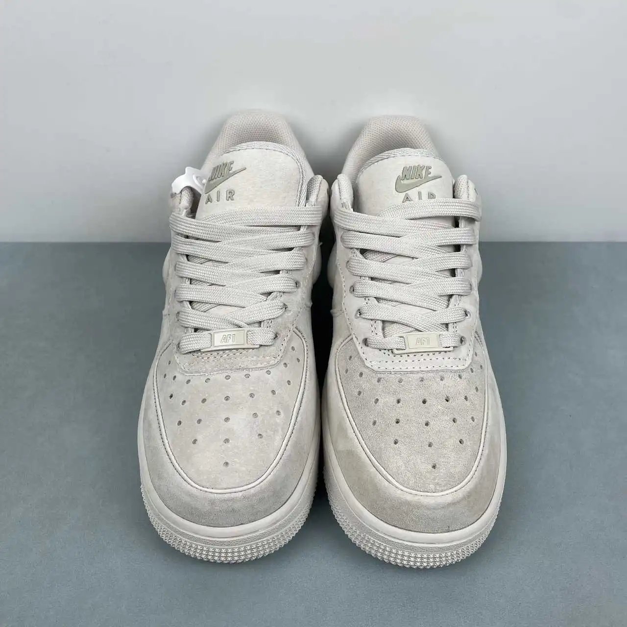 Nike Air Force 1 HV4406-001 thumbnail 3