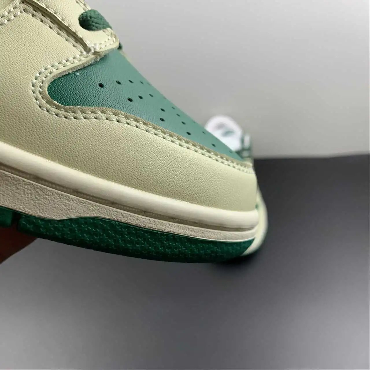 Nike Dunk Low TM3696-256 7