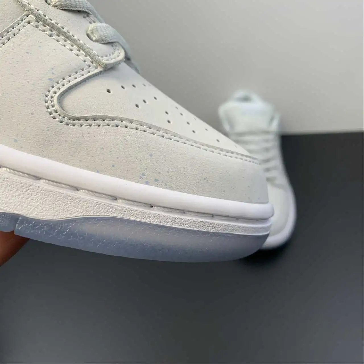 Nike Dunk Low FD8776-100 7