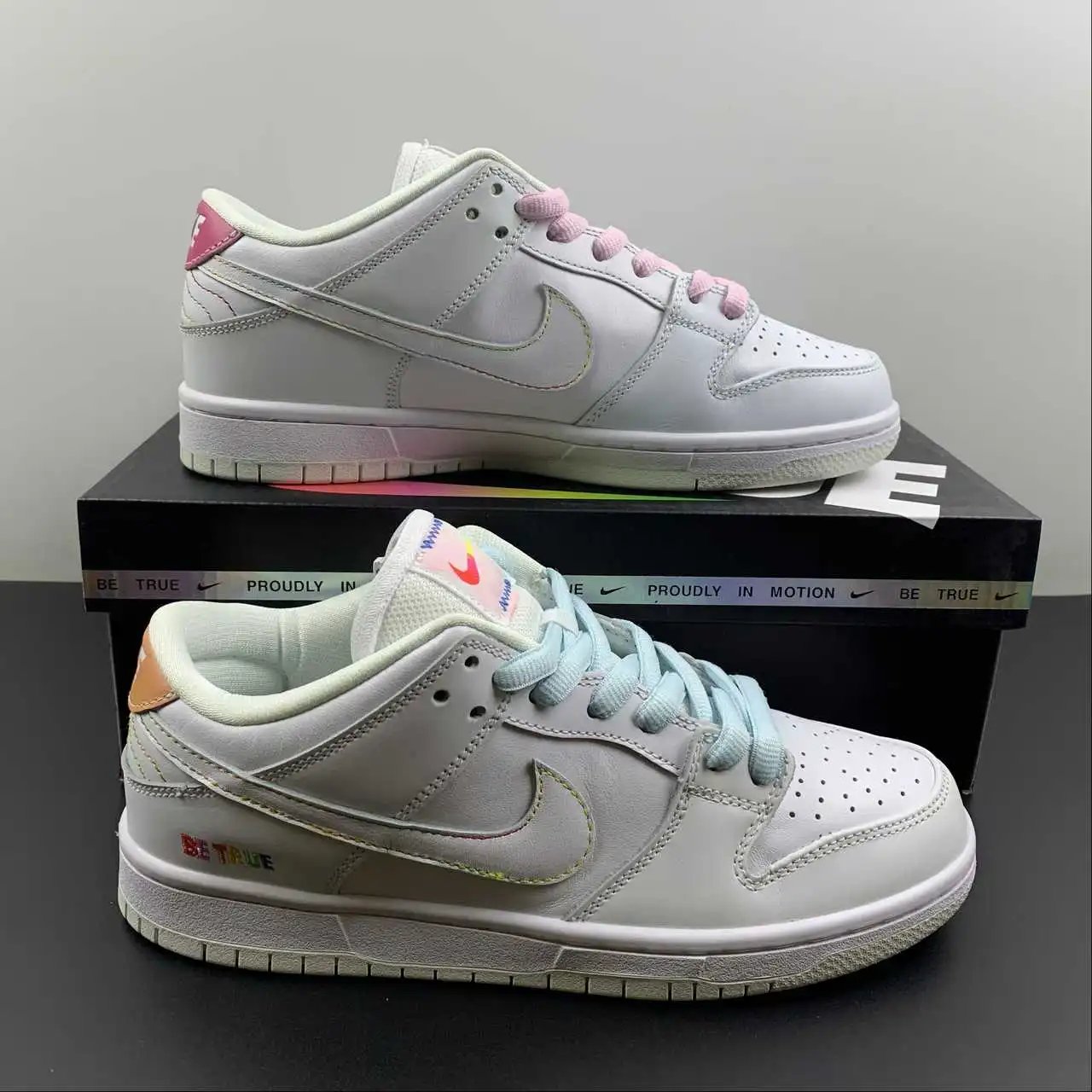 Nike Dunk Low DR4876-100